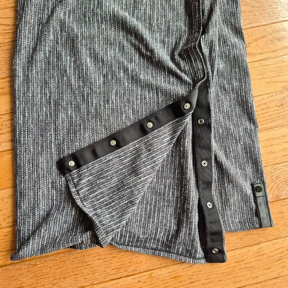 Lululemon Vinyasa Scarf Gray - Picture 5 of 5